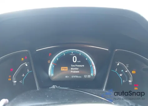 2018 Honda Civic Ex z USA, uszkodzony, nr VIN 2HGFC2F72JH511130